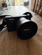 Nikon 1 J1 Full Camera Kit