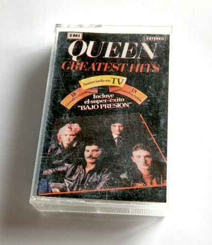 Queen greatest hits cassette - hits,