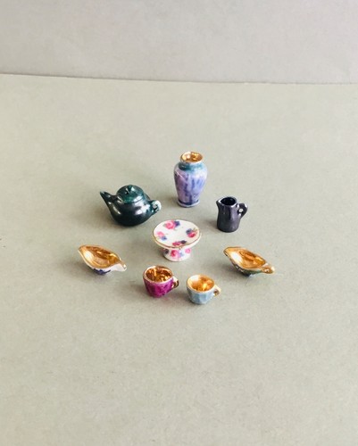 Dolls house scale artisan - house,