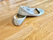 Women's ‘Faith’ pretty sparkly shoes - cream - EU size 39 - excellent condition
