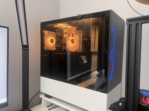 Gaming with 32gb ddr4 rgb - pc,