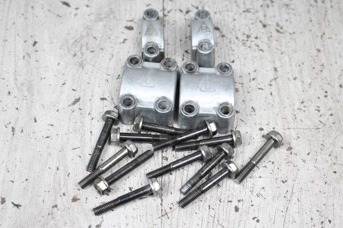 Bearing blocks camshafts