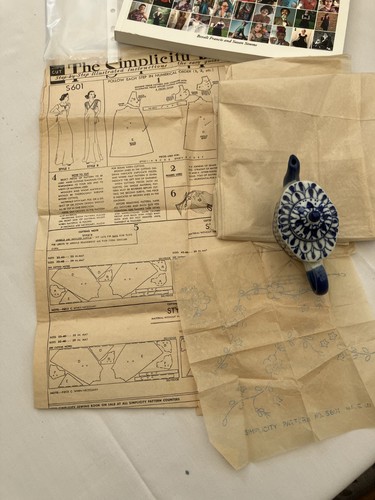 Vintage 1940s simplicity - 1940s,