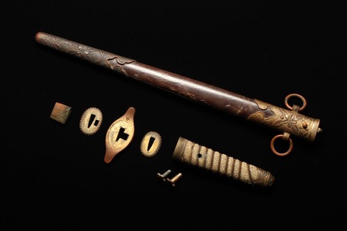 Japanese naval tanto mounting - japanese,