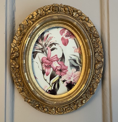 Oval victorian balmoral - victorian,