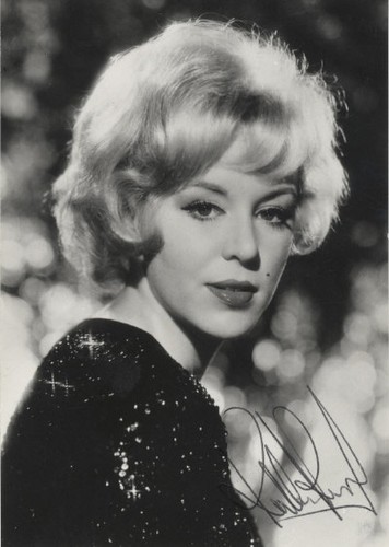Kathy kirby signed photograph - kathy,