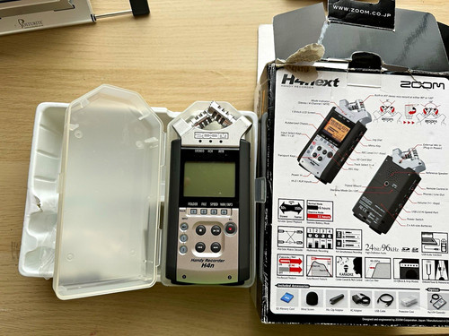 Zoom h4n handheld digital - zoom,