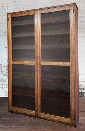 Large golden oak school - large,