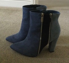 Just Fab Heeled Suede Ankle boots - blue & black