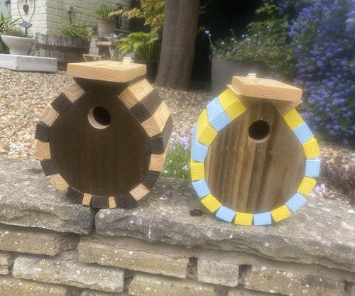 Teardrop bird houses nest - bird,