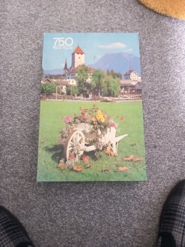 Vintage jigsaw puzzle 750 - jigsaw,