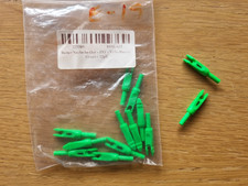 Beiter No. 1 Asymmetric In-Out Nocks for X10 arrows. SOLID GREEN.