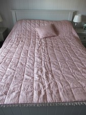 Laura Ashley Mia Chalk Pink Beaded Trim Bedspread Quilt & Cushion