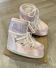 Moon boot icon rose pearly