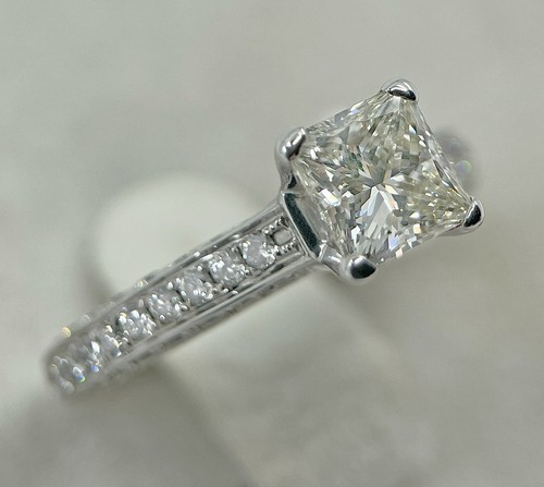 Diamond ring solitaire - ring,