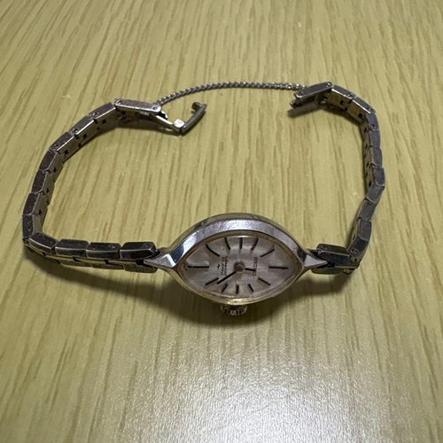 Seiko hand wound watch silver - seiko,