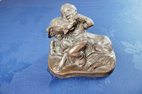 Heredities bronze resin - heredities,