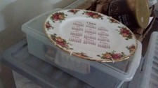 1998 Calendar PLATE - Royal