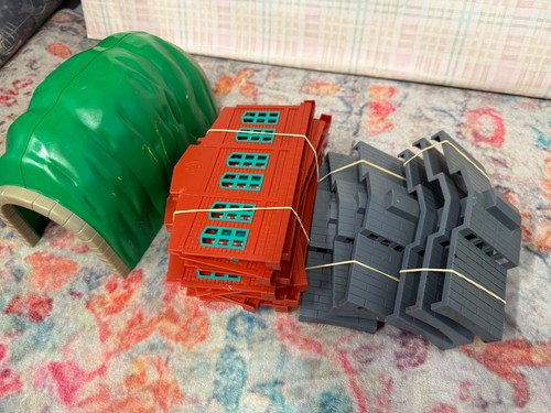 Tomy trackmaster thomas - thomas, engine