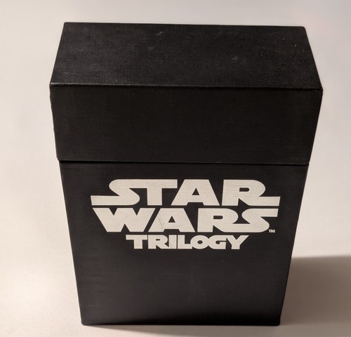 Star wars trilogy gold - star,