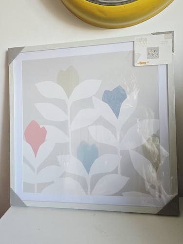 Next large 60cmx60cm scion - 60cmx60cm,