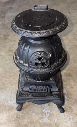 Vintage blaze black cast iron - blaze,
