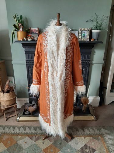 The hippie shake afghan coat - hippie,