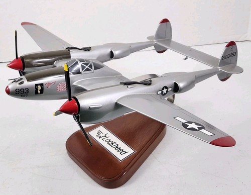 Pacific aircraft lockheed - pacific, p-38