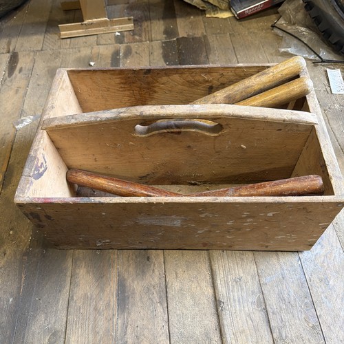 Vtg carpenters tool box - carpenters,