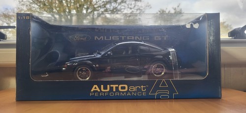 Autoart ford mustang - 1/18,
