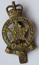 Canadian Army, Royal Montreal Regiment Cap Badge. J.R GAUNT B'HAM. (O25)