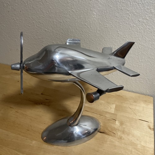 Chrome alloy polished airplane - chrome,