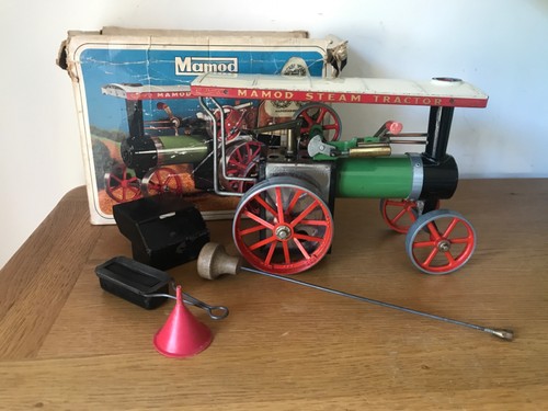 Mamod steam tractor - te1a, with