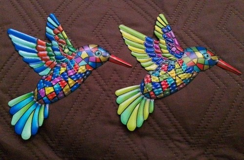 Flying hummingbirds 2d - 2,