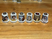 6 Thimbles Commentating The