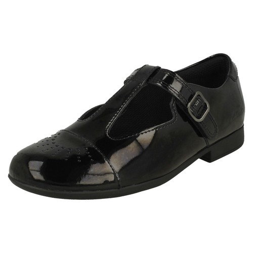 Girls clarks patent - girls, leather