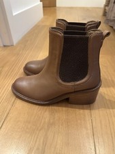 The White Company (White Label) Aberdare Heeled Chelsea Boots In Tan Size 6 BNWT