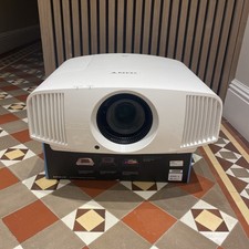 SONY VPL-VW270ES WHITE NATIVE