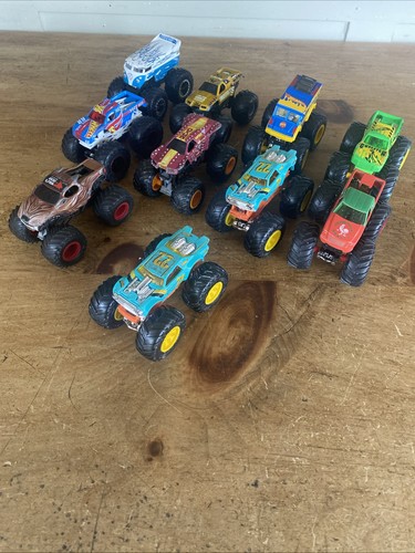 Hot wheels monster jam - hot,