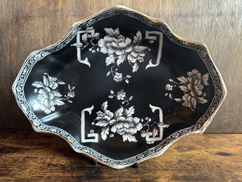 Antique monochrome corona - monochrome, ware