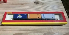 Hornby R 6142 - OO Gauge - Container Wagon with 3 x 20Ft Containers