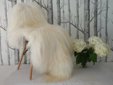 SHEEPSKIN ICELANDIC White