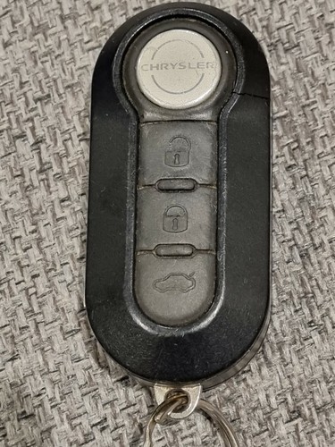 Used chrysler button - chrysler, remote