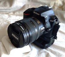 Nikon Model: D5500 Digital SLR