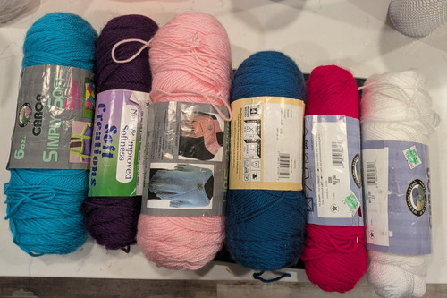 Vintage caron soft creations - &,