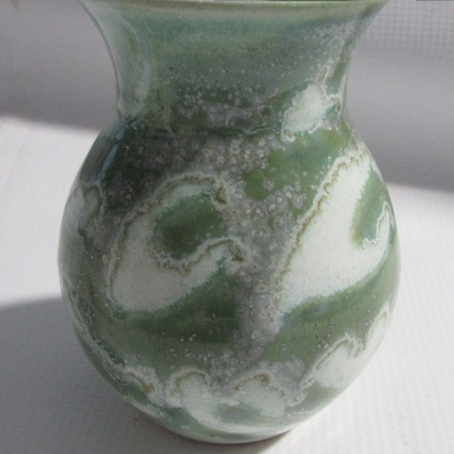 Look nice chessell pottery - *look*,