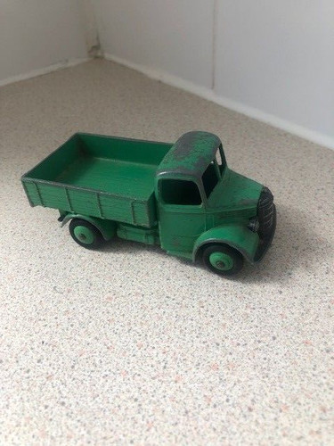 Dinky toys green 25w bedford - 25w,