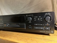 Sony MDS-JB920 QS MiniDisk Player Recorder with Remote Control