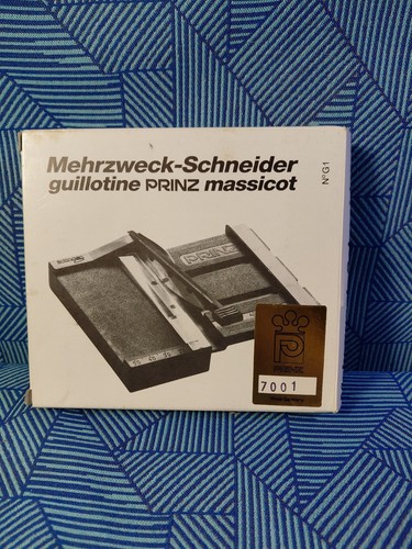 Prinz mini guillotine - guillotine, stamp