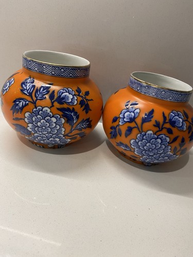 Pair antique bishop - pair, stonier